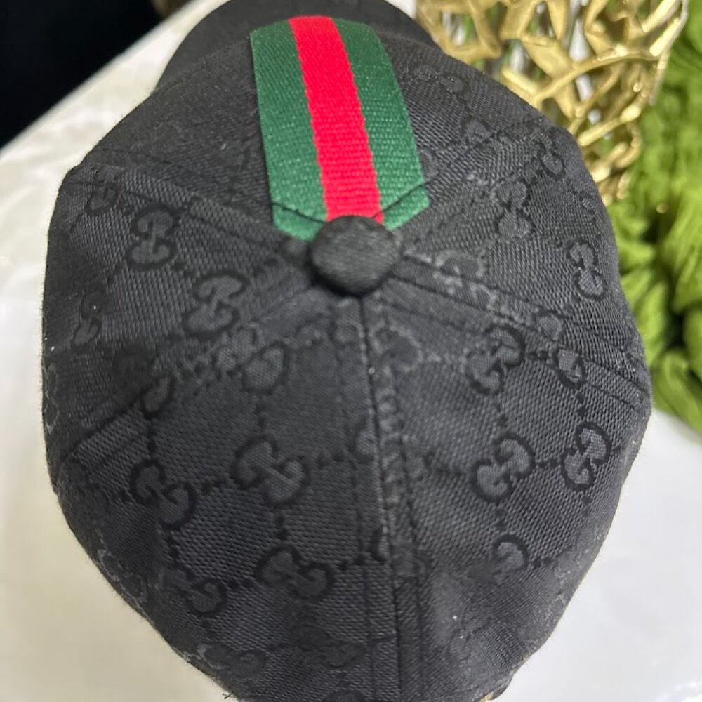 Cotton Black Unisex Baseball Cap With Emblem - Picture 4 of 5